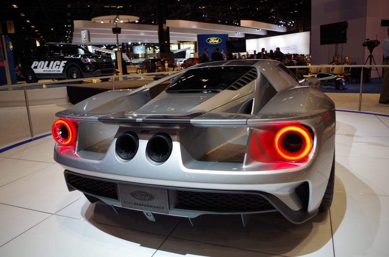 Illustration for article titled El nuevo Ford GT plateado es casi más espectacular que el original